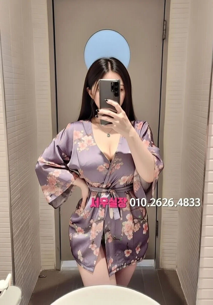 건대 다국적노래클럽 프리미엄 라인업 22번 프로필